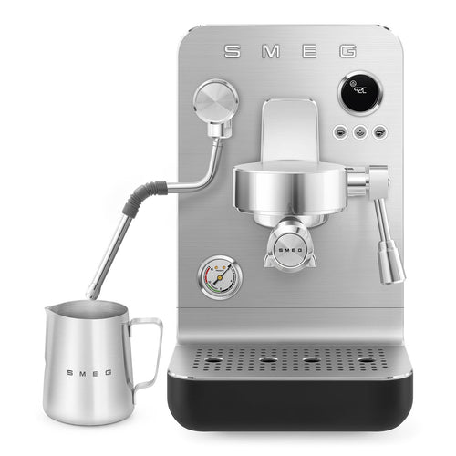 SMEG Handmatige Espressomachine 'Mat Zwart' EMC02BLMEU